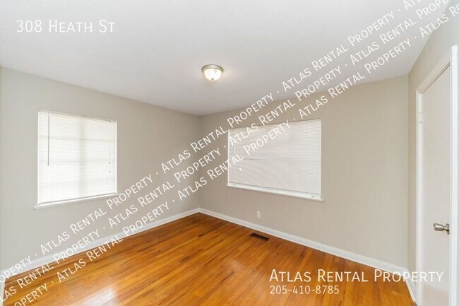 Building Photo - 308 Heath St