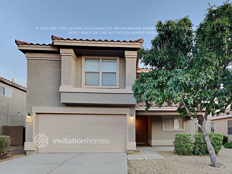Primary Photo - 2415 E Palm Beach Dr