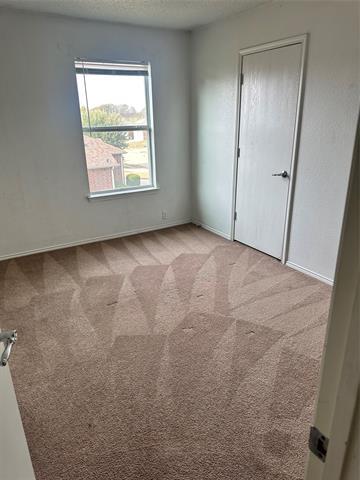 Building Photo - 708 River Run Dr