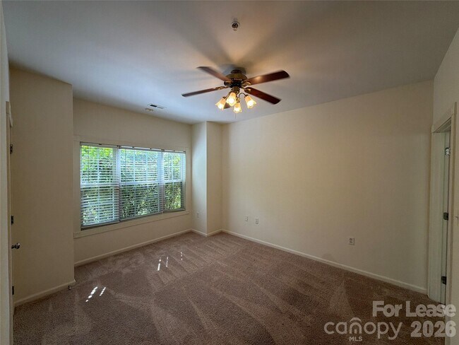 Building Photo - 9113 Meadow Vista Rd