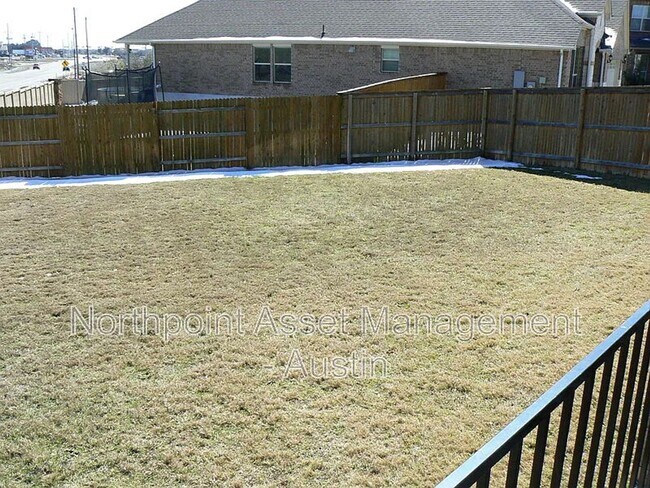 Building Photo - Coming Soon! 3 BR/2BA | Single Family Home | 1-Car Garage Parking | Huge yard!
