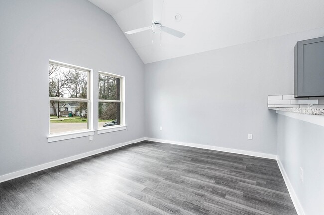 Building Photo - 16981 Glenheath St
