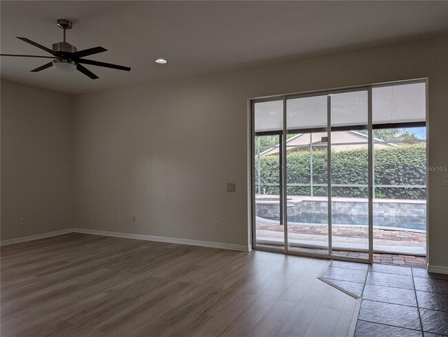 Building Photo - 9869 Heron Pointe Dr