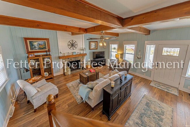 Building Photo - Coming Soon Beautiful 3 Bedroom Home with ...