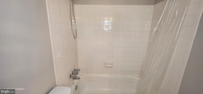 Building Photo - 5677 Phelps Luck Dr