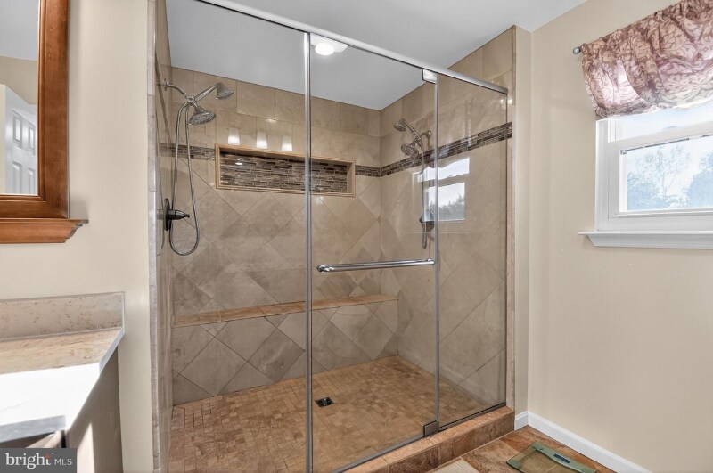 Building Photo - 22040 Caravel Ct