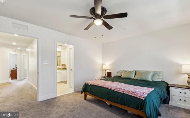 Building Photo - 45455 Concord Wy