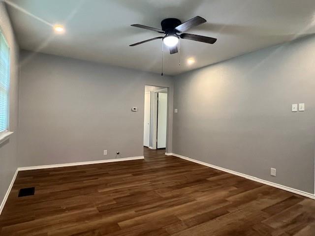 Building Photo - 327 S 4th St