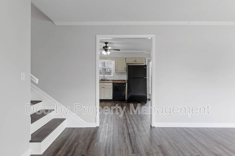 Building Photo - 181 Foster Dr