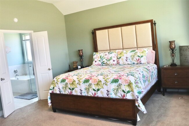 Building Photo - 5627 S Denham Ridge Ln