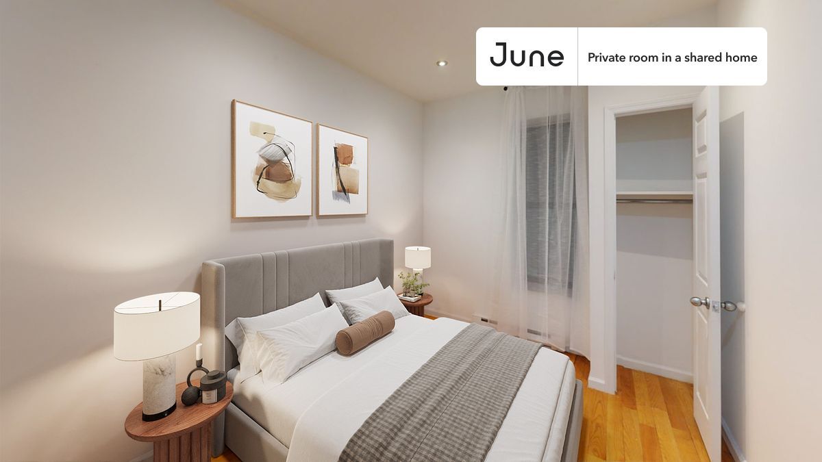 Primary Photo - Private bedroom in 6 bed/3 bath Home