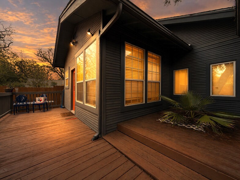 Building Photo - 326 Queen Anne Ct