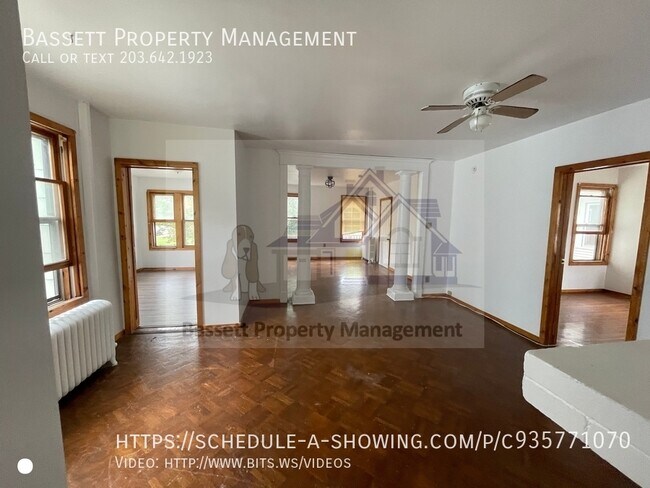 Building Photo - 617 Elm St