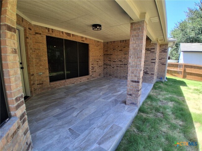 Building Photo - 9610 Taylor Renee Dr