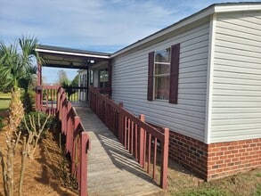 Building Photo - 460 Dowdy Rd