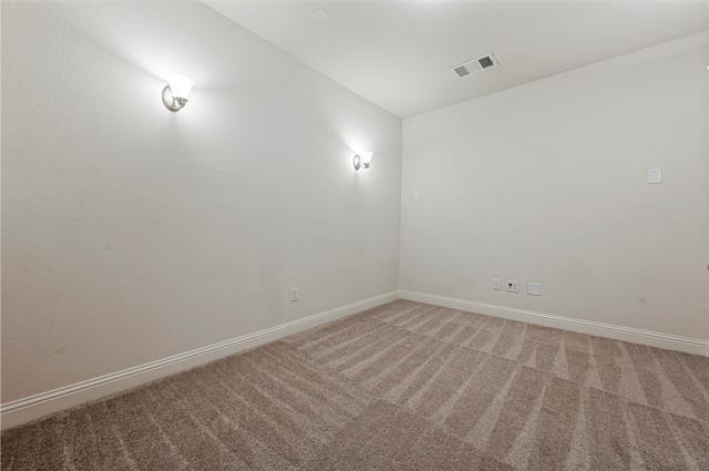 Building Photo - 3000 Crestwater Ridge