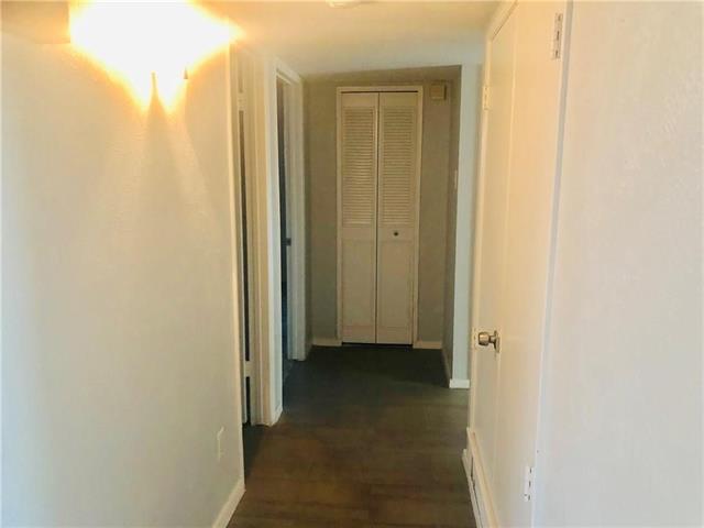 Building Photo - 4425 Mayflower Dr