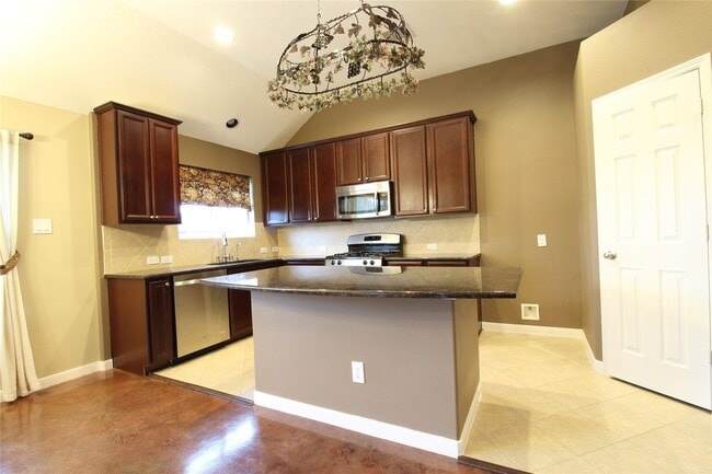 Building Photo - 3707 Autumn Branch Ct