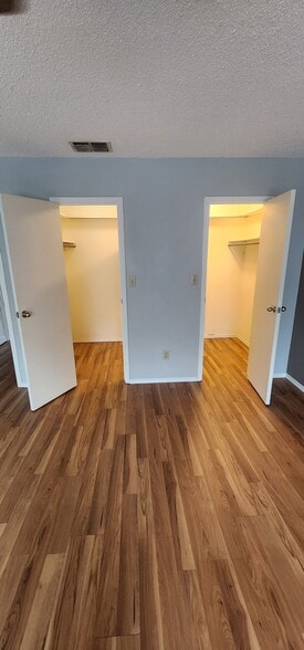 Building Photo - 500 Wichita Ave