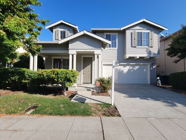 Primary Photo - Large Single Family Home in Desirable Univ...
