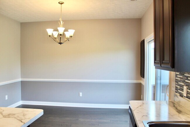 Building Photo - 162 Cedar Point Ln