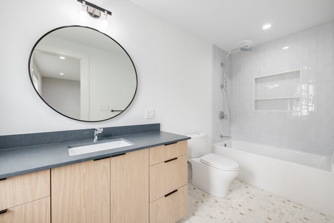 Building Photo - 67 Eliot St