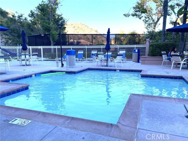 Building Photo - 1000 Calle Allegre