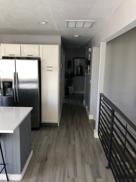 Building Photo - 839 W 2350 N