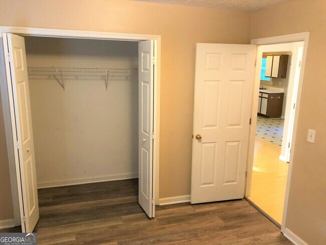 Building Photo - 39 Emmett Freeman Rd