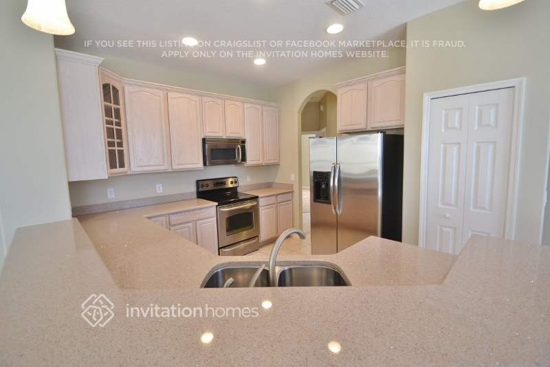 Building Photo - 14669 Black Cherry Trail