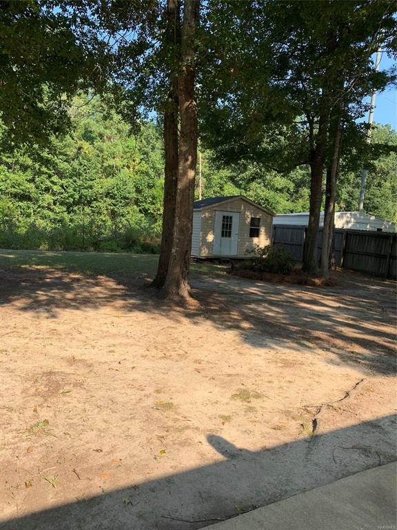 Building Photo - 131 Live Oaks Dr