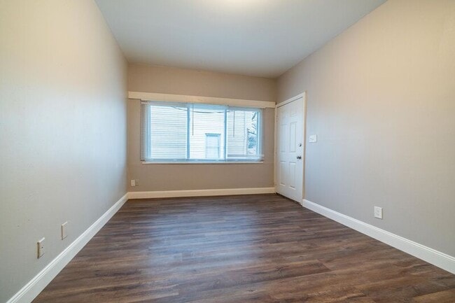 Building Photo - 3334 Maize Rd