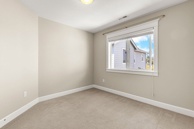 Building Photo - 1766 NE 79th Ave