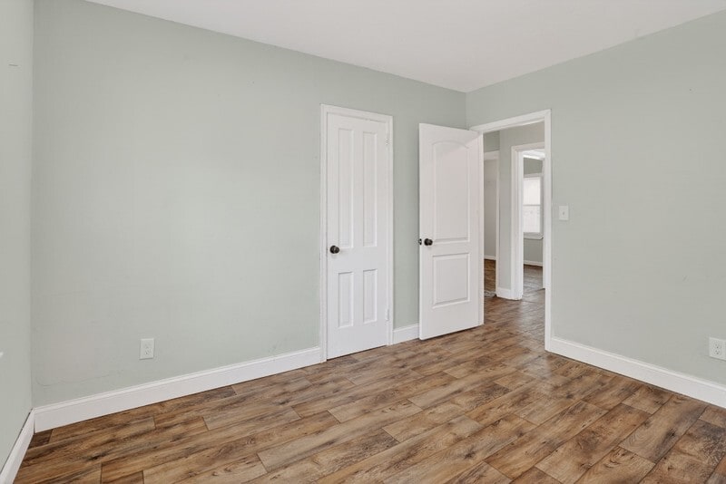 Building Photo - 1361 Byrere Terrace SW