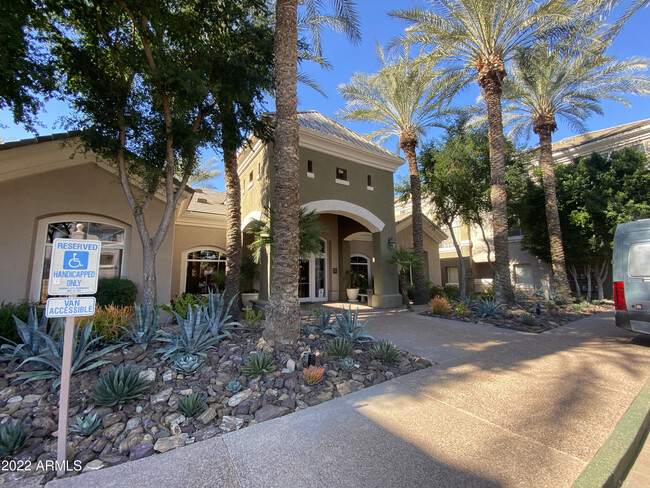 Building Photo - 4465 E Paradise Village Pkwy N