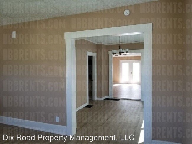 Building Photo - 4 br, 2 bath House - 313 McKinley Street,
