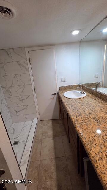 Building Photo - 1702 W Tuckey Ln