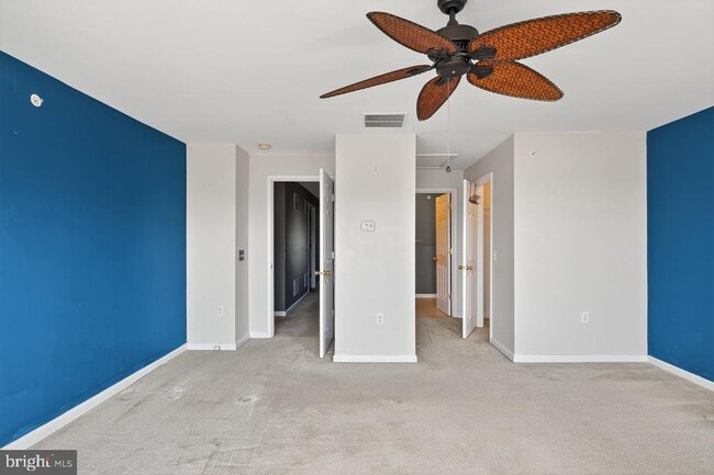 Building Photo - 1062 Lamberton St