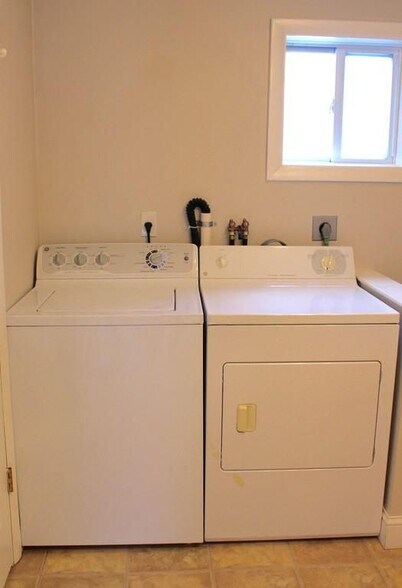 washer and dryer located within unit - 17 Court street