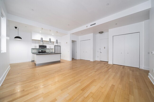 Building Photo - 4 Beacon Way