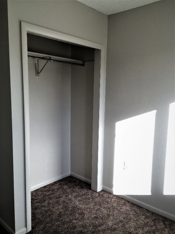 Building Photo - 124 W Main St