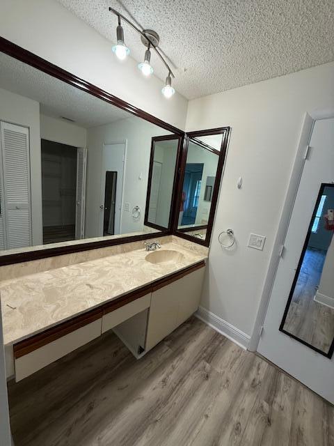 Building Photo - 9256 Sable Ridge Cir
