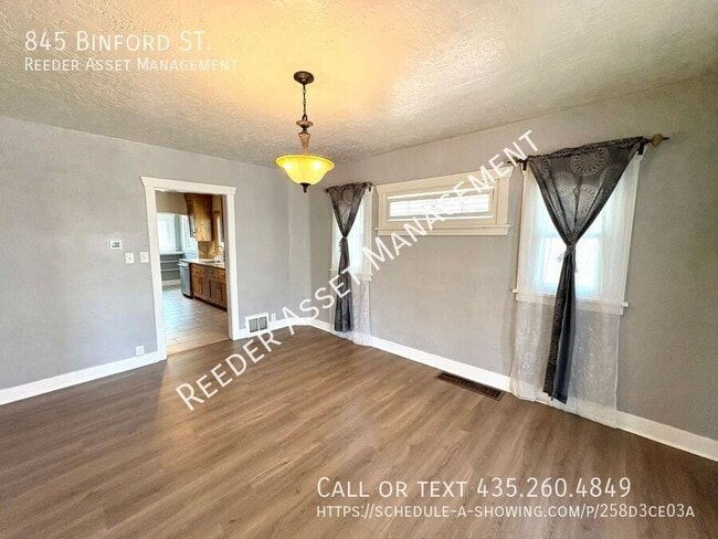 Building Photo - 845 Binford St