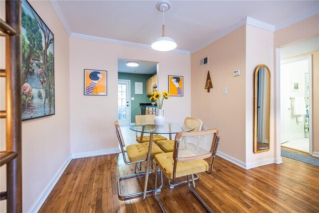 Building Photo - 520 Park Ave SE