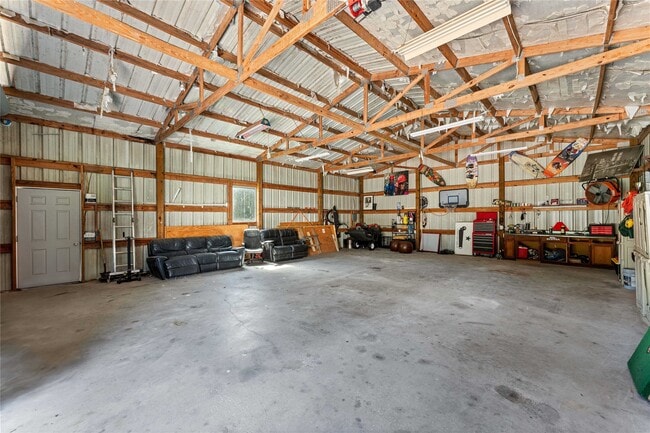 Building Photo - 15680 Connie Ln