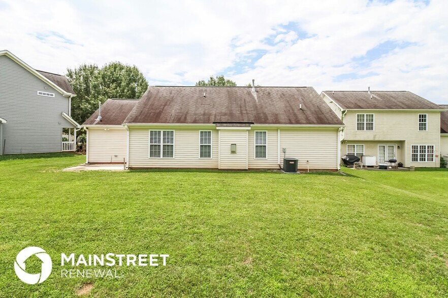 Building Photo - 3821 Eagles View Ct