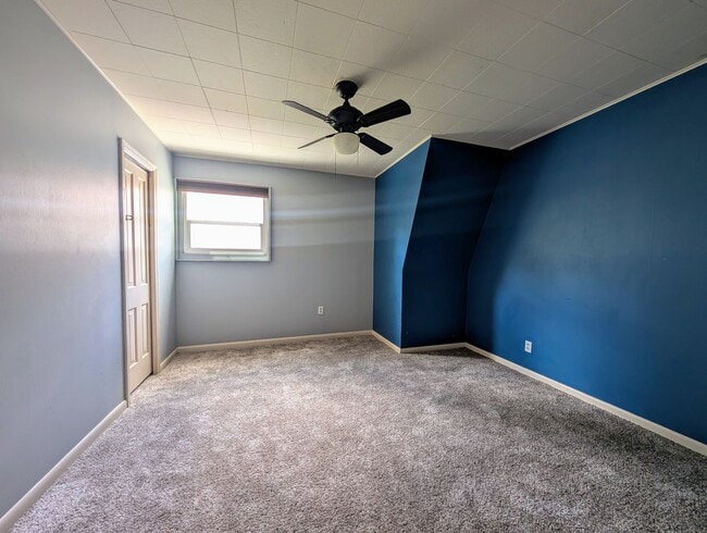 Building Photo - Beautiful Home 4bd 3bath