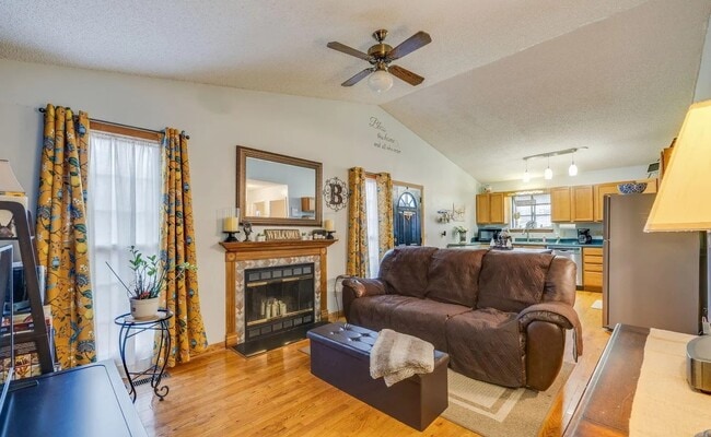 Building Photo - 1813 Todd Dr