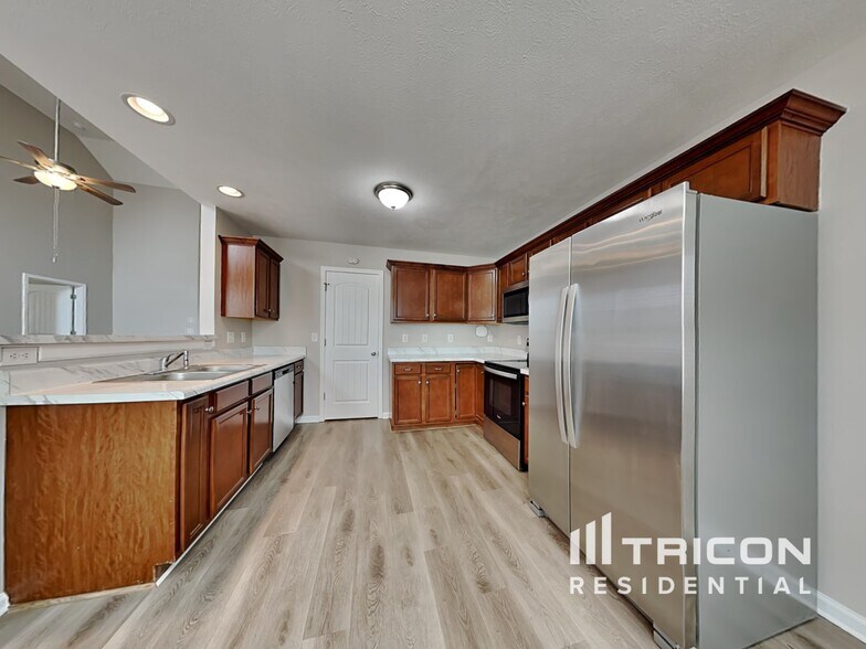Building Photo - 1398 Scrub Oak Drive