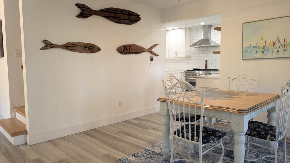 Dining room - 4440 Saxon Dr